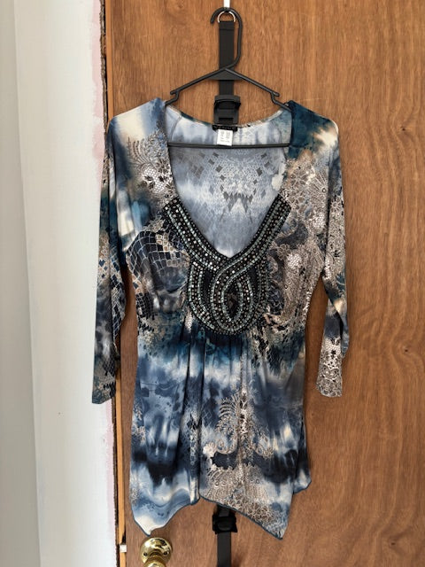 Venus Multicolor Dressy Blouse with Brooch - XL