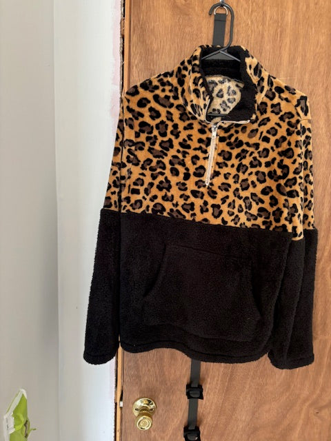 Cheetah Print & Black Half-Zip Sweatshirt - XL