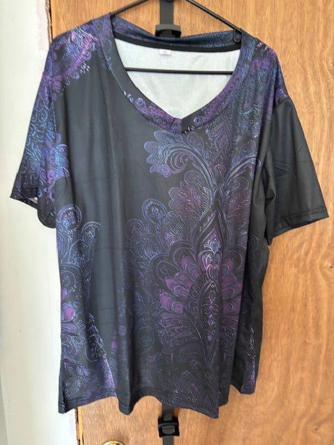 Multicolor T-Shirt - XL (New)