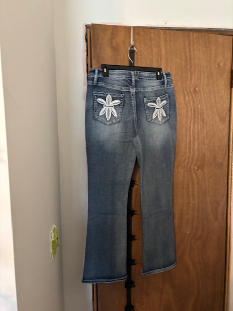 Brand New Jeans – Size 16 (2)